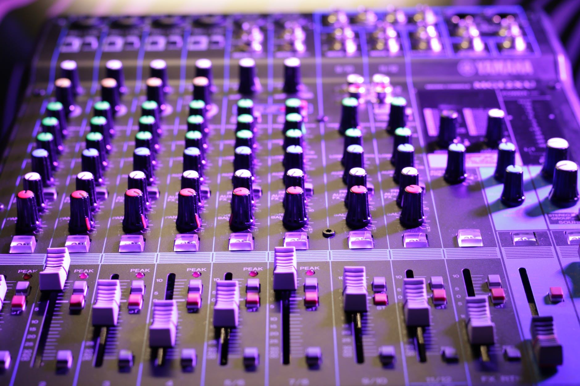knobs on a mixing board